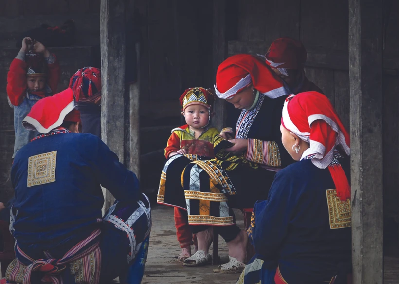 អាវថ្មីសម្រាប់កុមារជនជាតិ យ៉ាវ